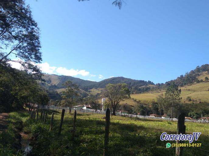 Fazendinha com Casa grande, 3 lagos, formada em pastagens | Joanópolis - SP | código 872