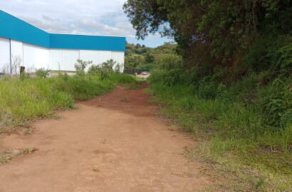 Área Industrial apenas 50 metros da Fernão Dias | Cambuí - MG | código 930