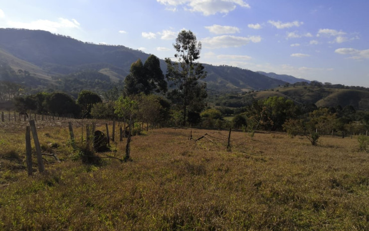 Área Industrial | Área industrial plana bem próximo à cidade | Cambuí MG | Cód. 1134