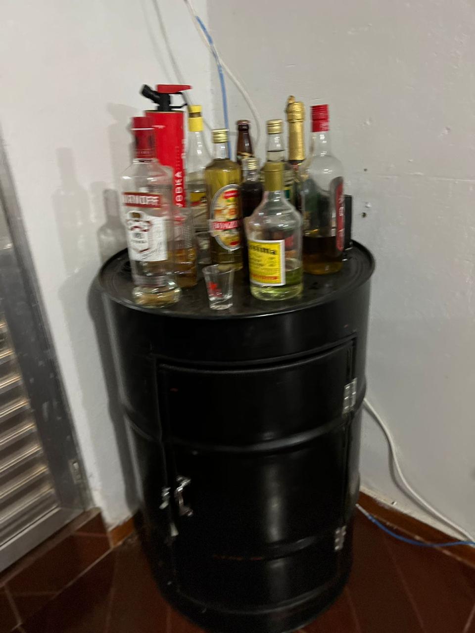 Belíssima chácara localizada em Munhoz, a 12 km da cidade com casa, piscina, pomar Cod. 1046