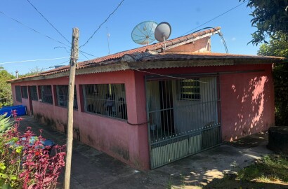 Chácara com Casa: Espaçosa e Adaptável em Munhoz - MG Cod.1220