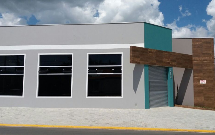 Galpão 400 m² 2 banheiros, 1 cozinha, 1 escritório de 25 m².localizado em extrema MG | código 302