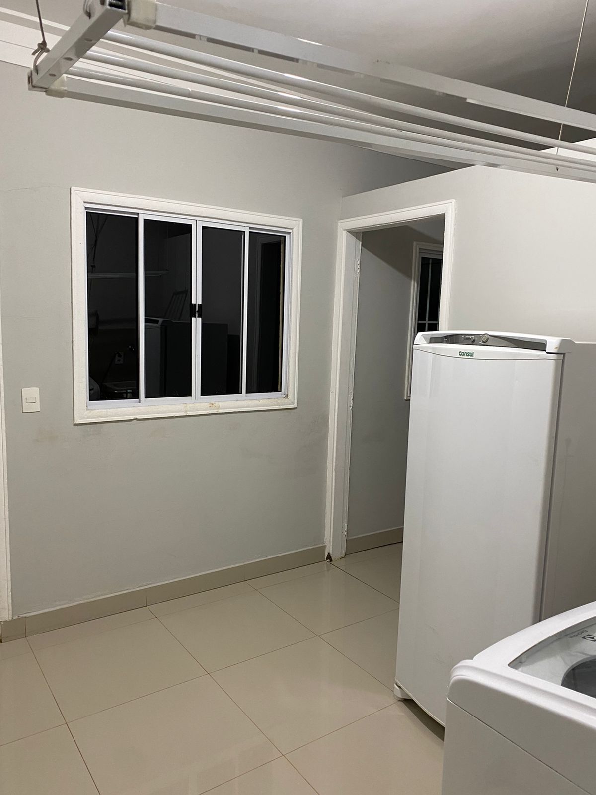 Chácara com residência espaçosa e serenamente luxuosa com piscina | Extrema - MG  | código 1024