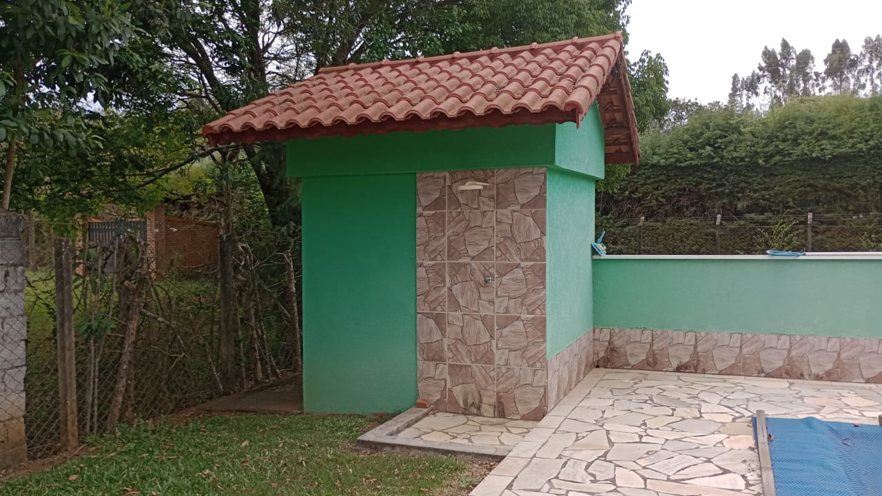 Belíssima Chácara com casa, piscina, taque de peixes, | Extrema - MG  | código 1035