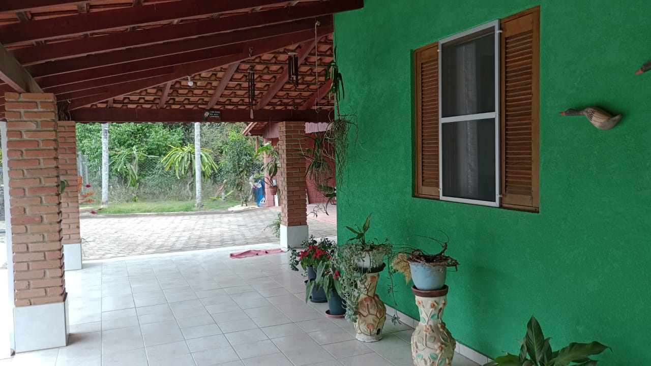 Belíssima Chácara com casa, piscina, taque de peixes, | Extrema - MG  | código 1035