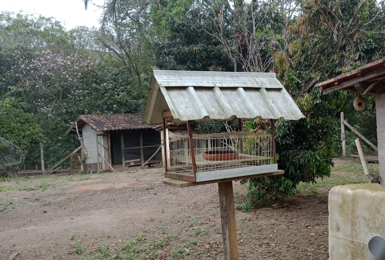 Belíssima Chácara com casa, piscina, taque de peixes, | Extrema - MG  | código 1035