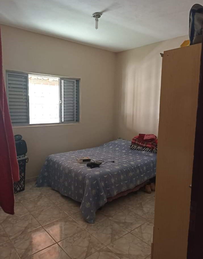 Chácara, casa com 4 quartos, piscina, nascente 8 km da cidade | Camanducaia - MG  | código 1044