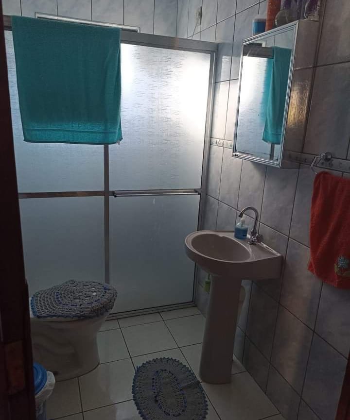 Chácara, casa com 4 quartos, piscina, nascente 8 km da cidade | Camanducaia - MG  | código 1044