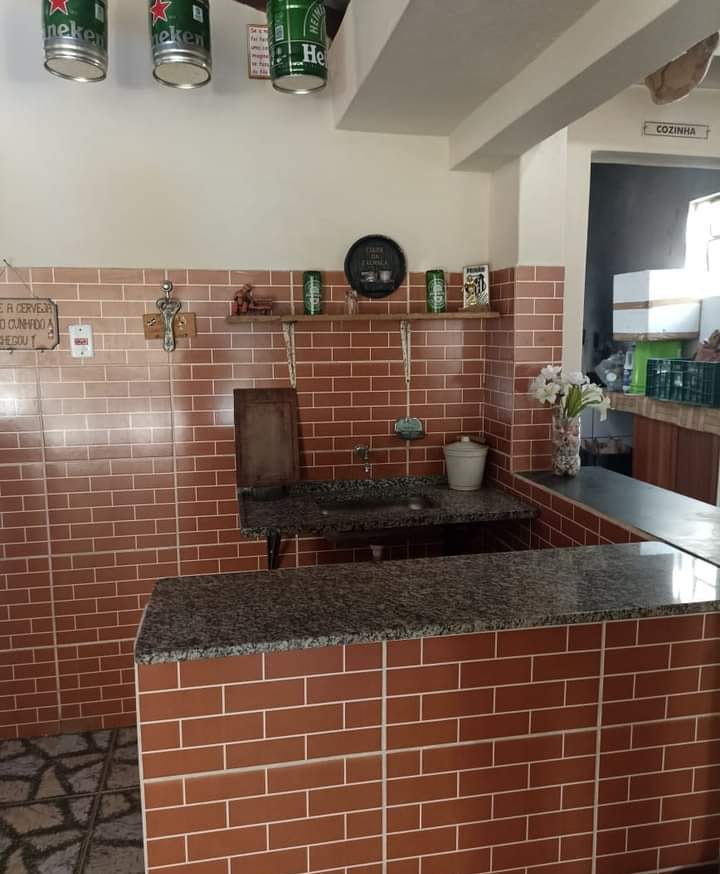 Chácara, casa com 4 quartos, piscina, nascente 8 km da cidade | Camanducaia - MG  | código 1044