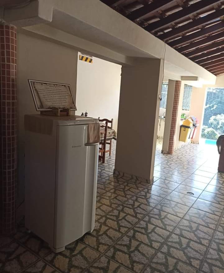 Chácara, casa com 4 quartos, piscina, nascente 8 km da cidade | Camanducaia - MG  | código 1044