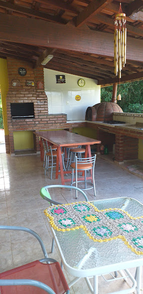 Chácara. casa com 3 quartos,  um com suíte  1  | Extrema -MG  | código 1048