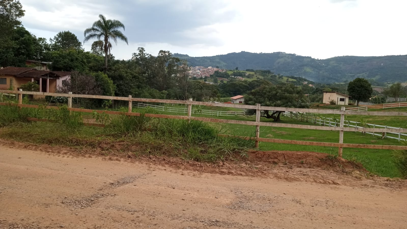 Terreno para formar chácara em Itapeva MG  | código 1051