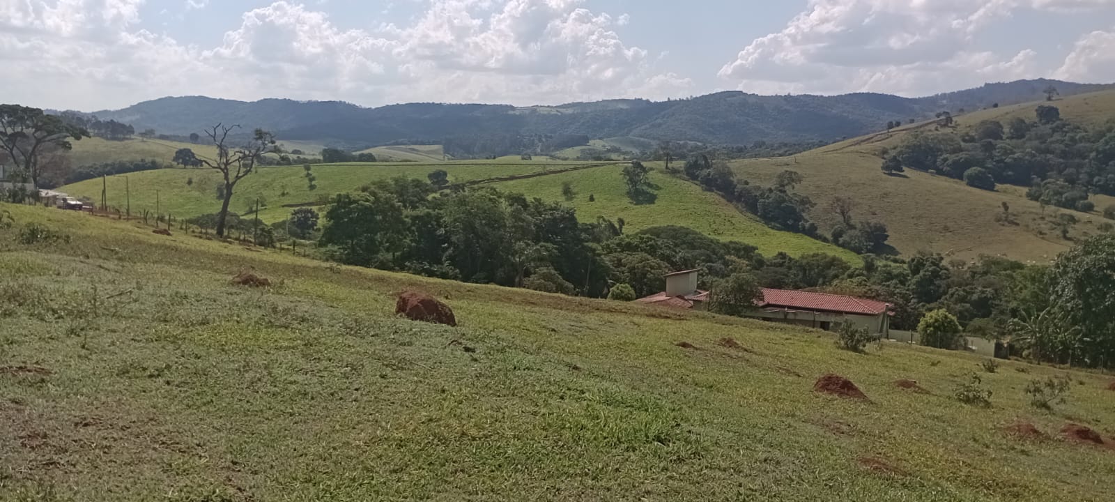 Área industrial com fácil cesso,  próximo da Fernão Dias fica na divisa entre Extrema e Itapeva  | código 1057