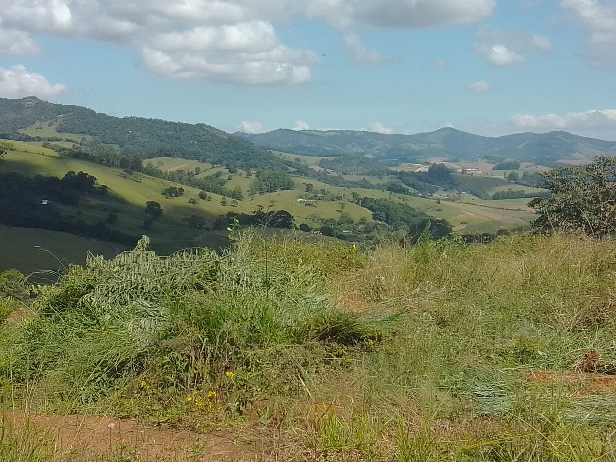 Chácara, com 82m2 de construção em fase de acabamento | Toledo - MG  | código 1065