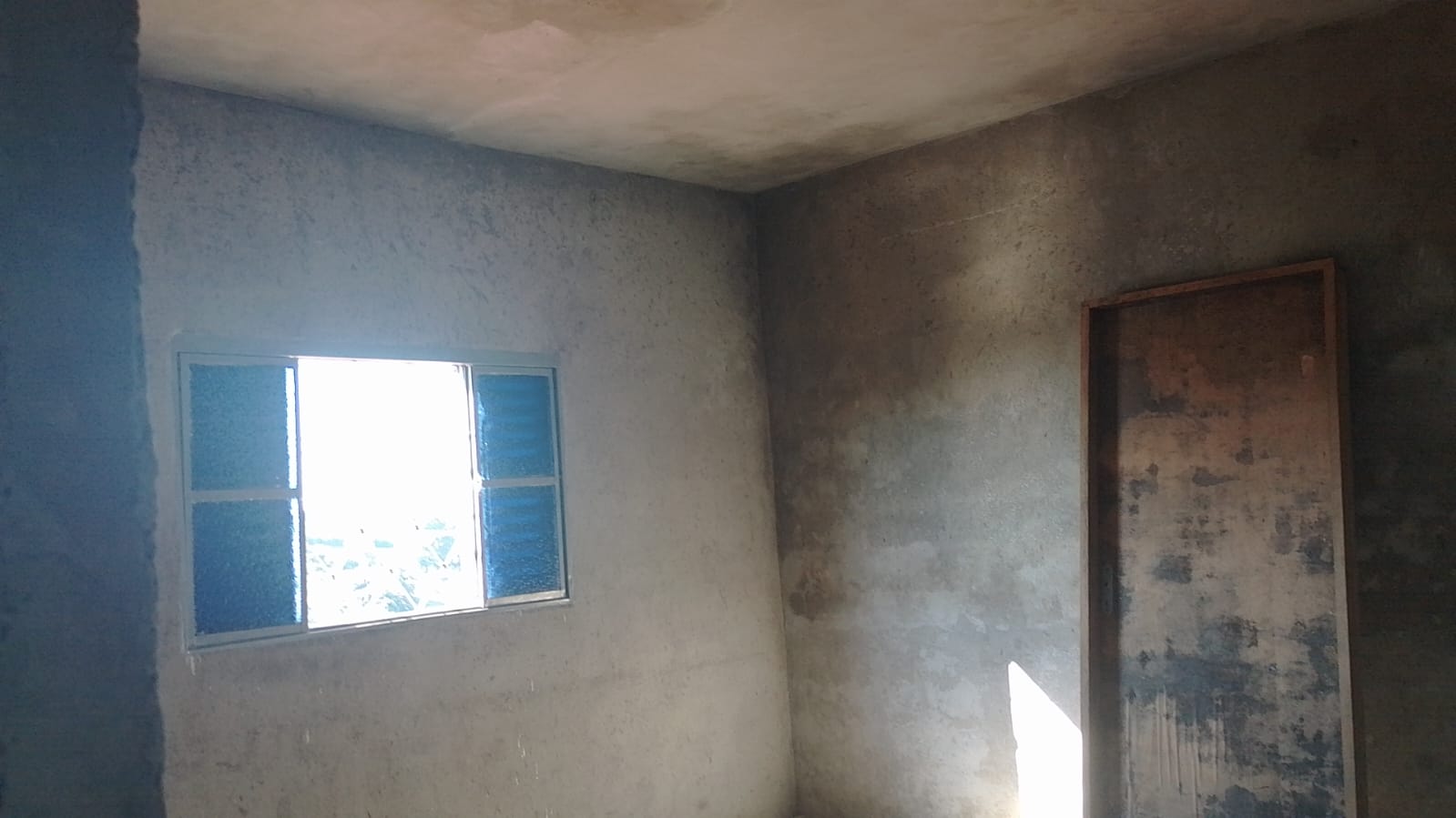 Chácara com casa em faze de acabamento localizada na cidade de Toledo - MG | Código 1076
