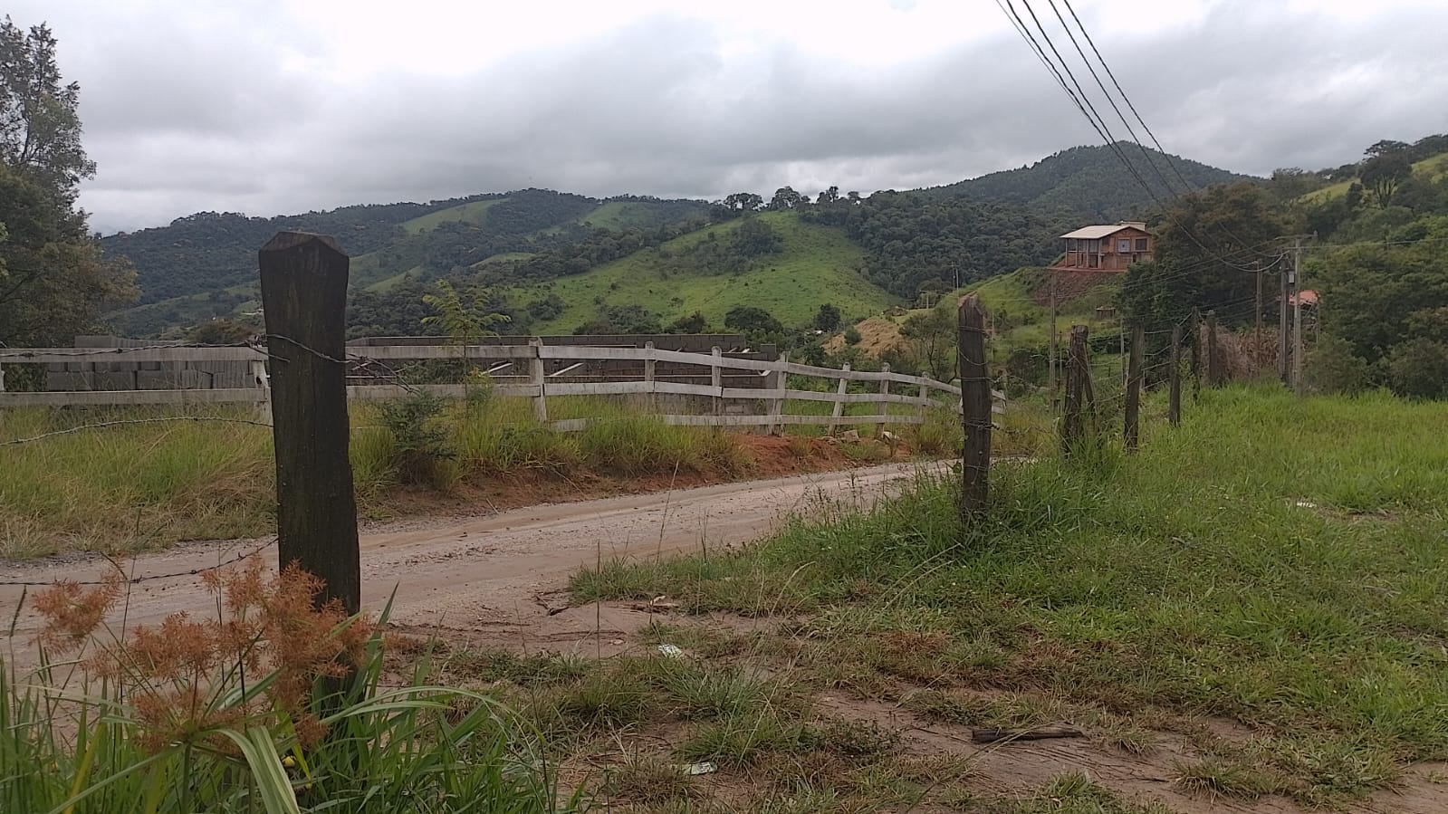 Linda chácara localizada no sul de Minas a 1 hora e 40 minutos de SP capital | Código 1088