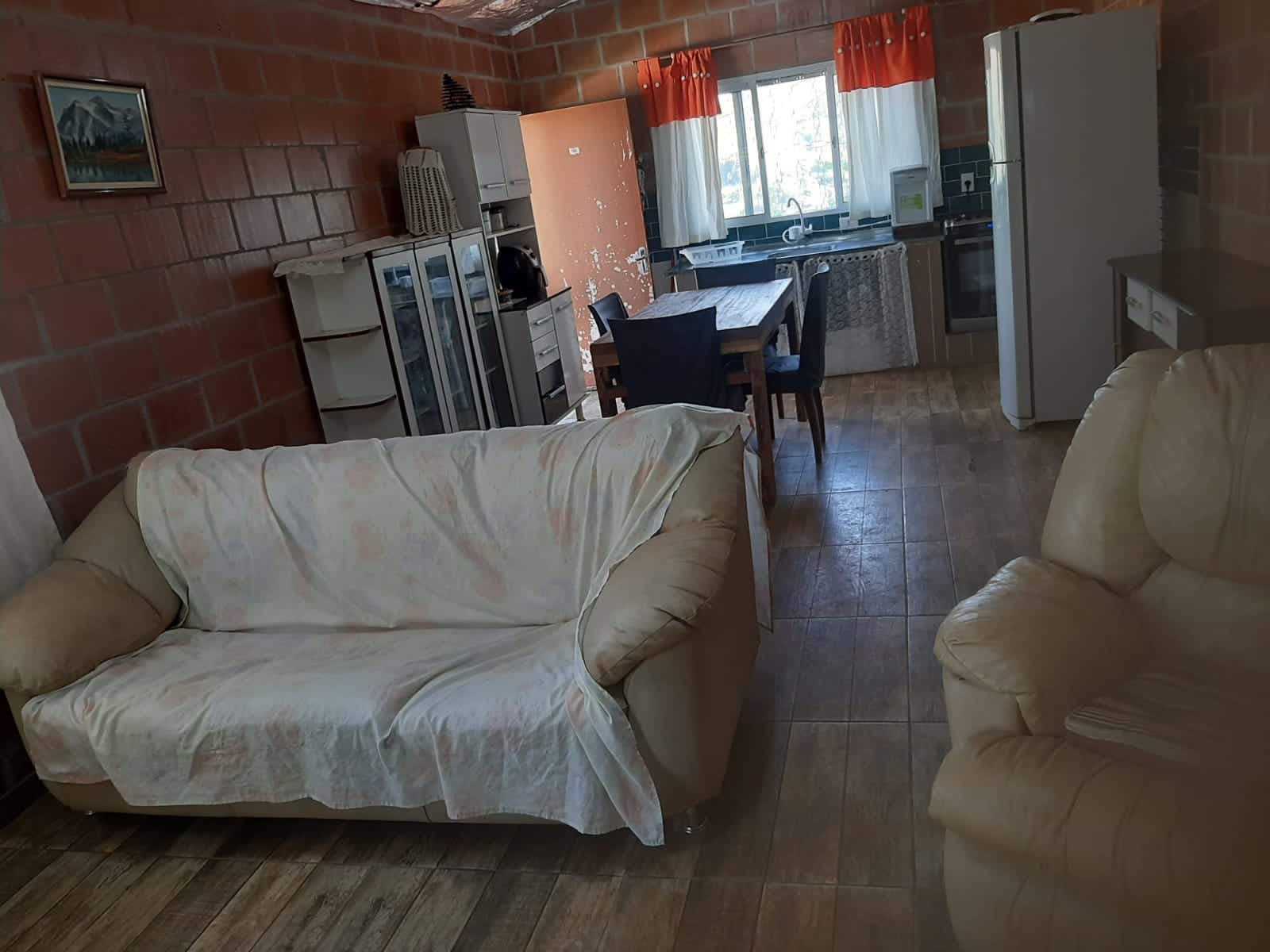 Chácara, casa com 3 quartos, 2 suítes (Aberta Negociação) em Toledo  MG | Código 1094