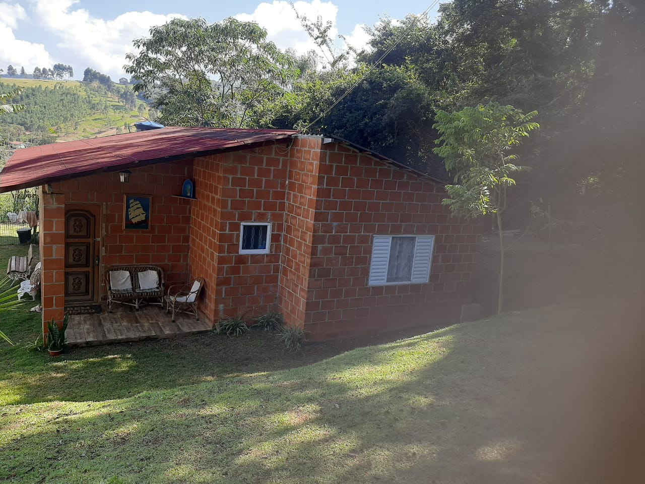 Chácara, casa com 3 quartos, 2 suítes (Aberta Negociação) em Toledo  MG | Código 1094