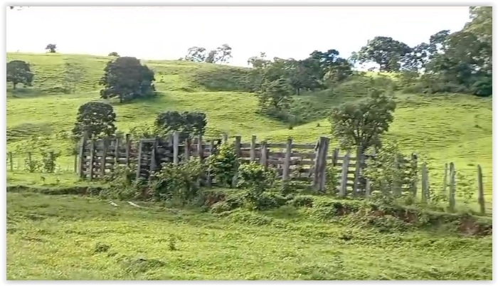 Sítio para empreendimento imobiliário ou turístico, ótima localização Extrema - MG Código 1098