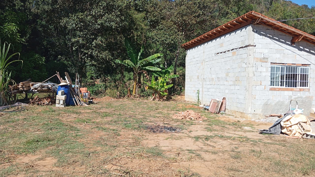 Chácara em região turística  Área 1.190m² no município de Extrema - MG