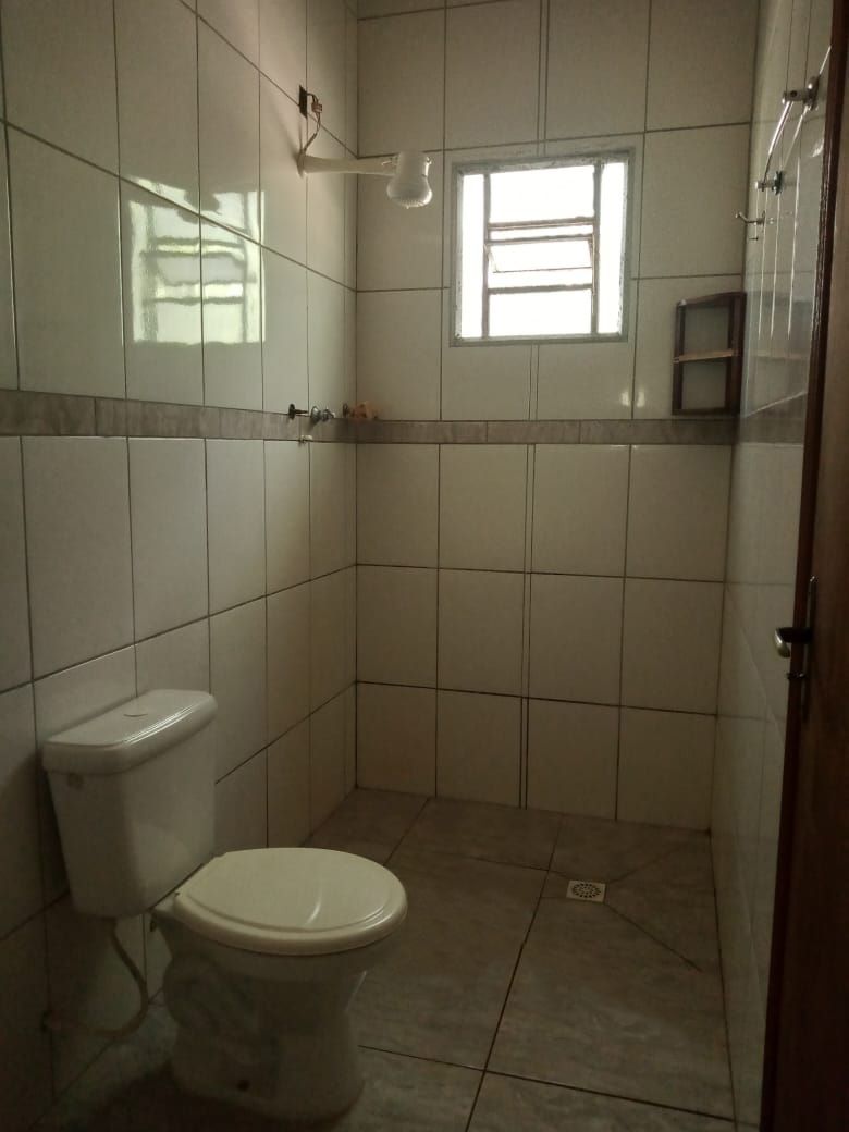 Sítio, 5 alqueires, casa grande de 2 quartos, suíte, wc social, sala, cozinha americana Cód 1139