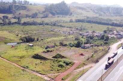 Excelente área industrial de 84.000 m² com terreno totalmente plano e uso misto permitido - Cód. 1141