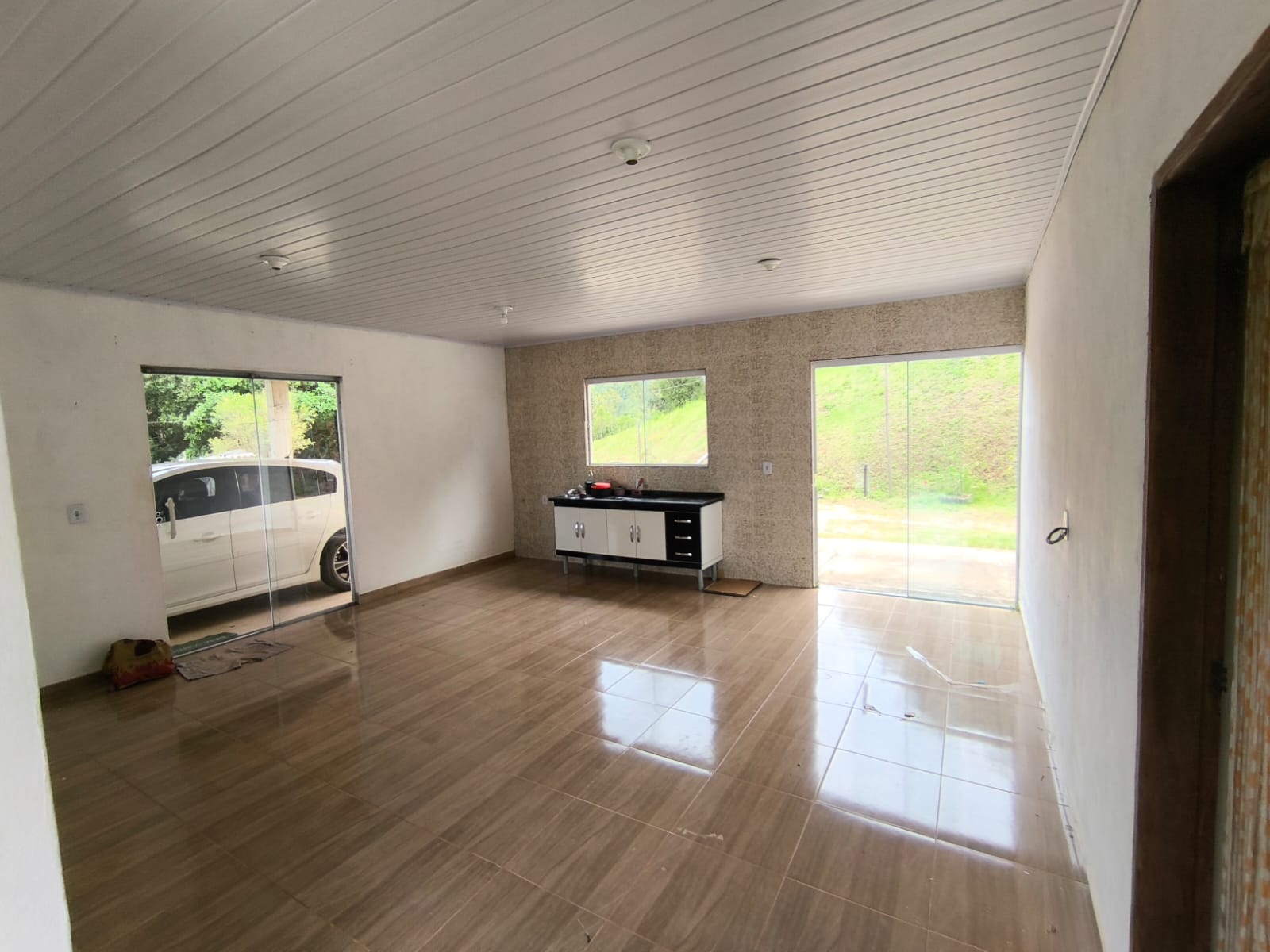 Chácara com Casa com 4 quartos em Toledo MG Cód. 1143