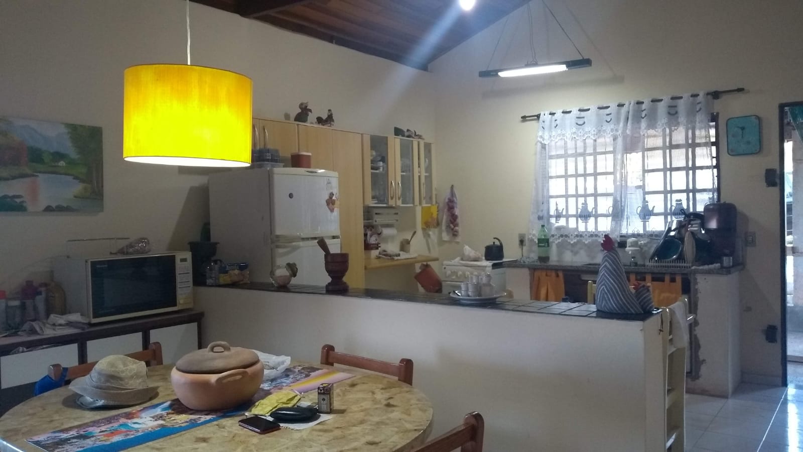 Chácara com casa grande próxima à lago de pesca e cachoeira em Munhoz - MG Cód. 1147