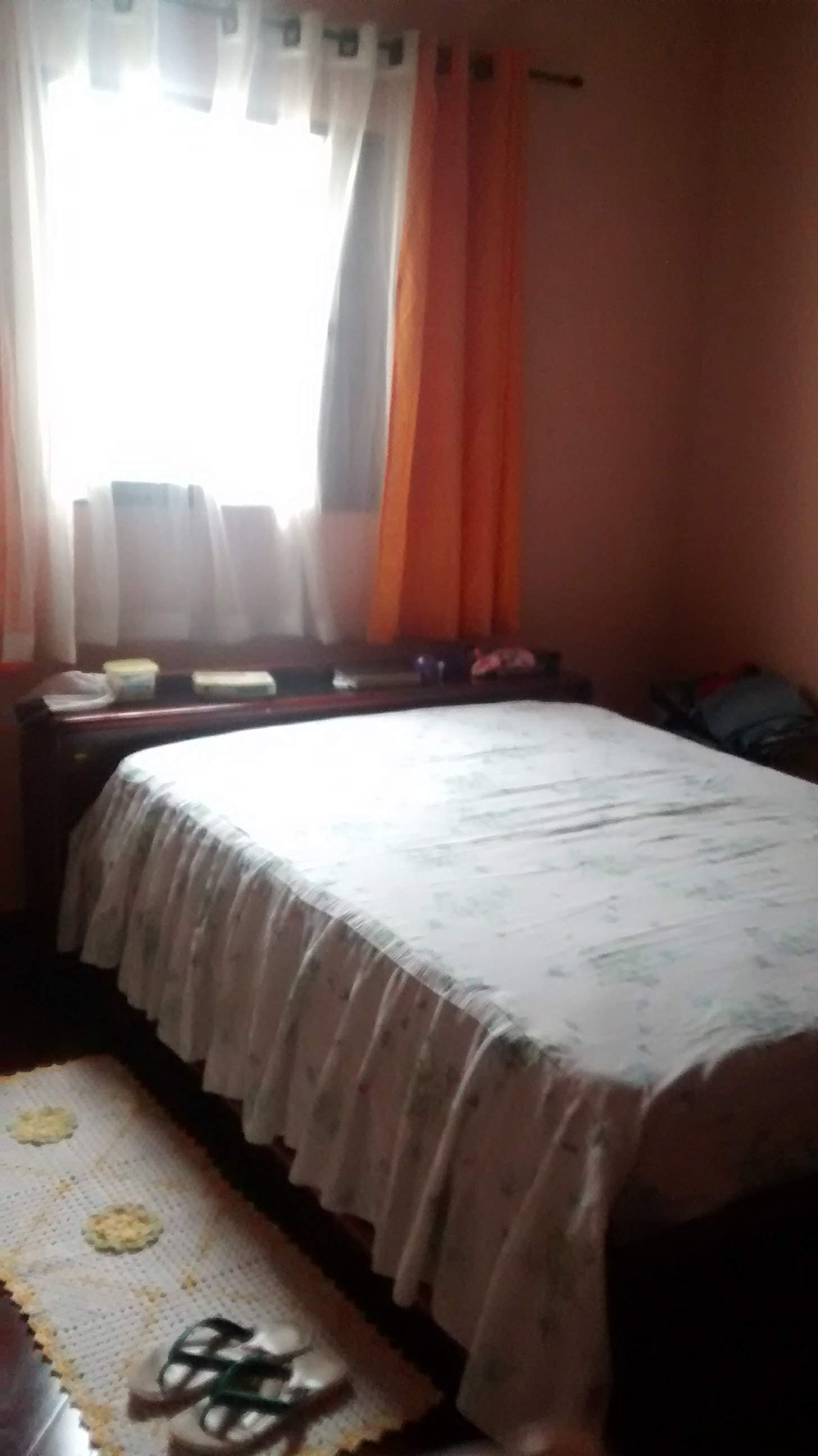 Chácara com casa grande próxima à lago de pesca e cachoeira em Munhoz - MG Cód. 1147