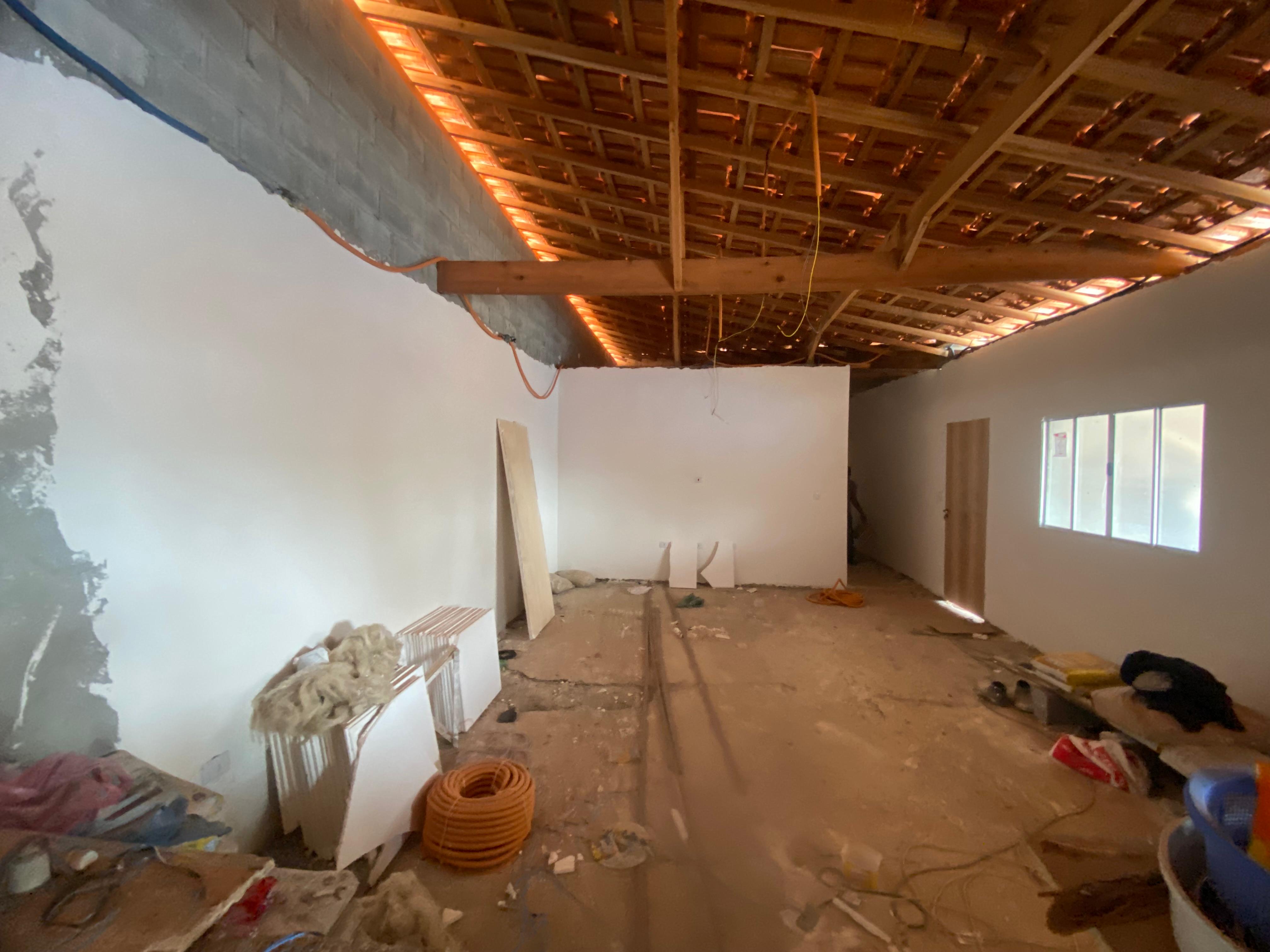 Chácara em construção com piscina em Toledo - MG Cód 1148