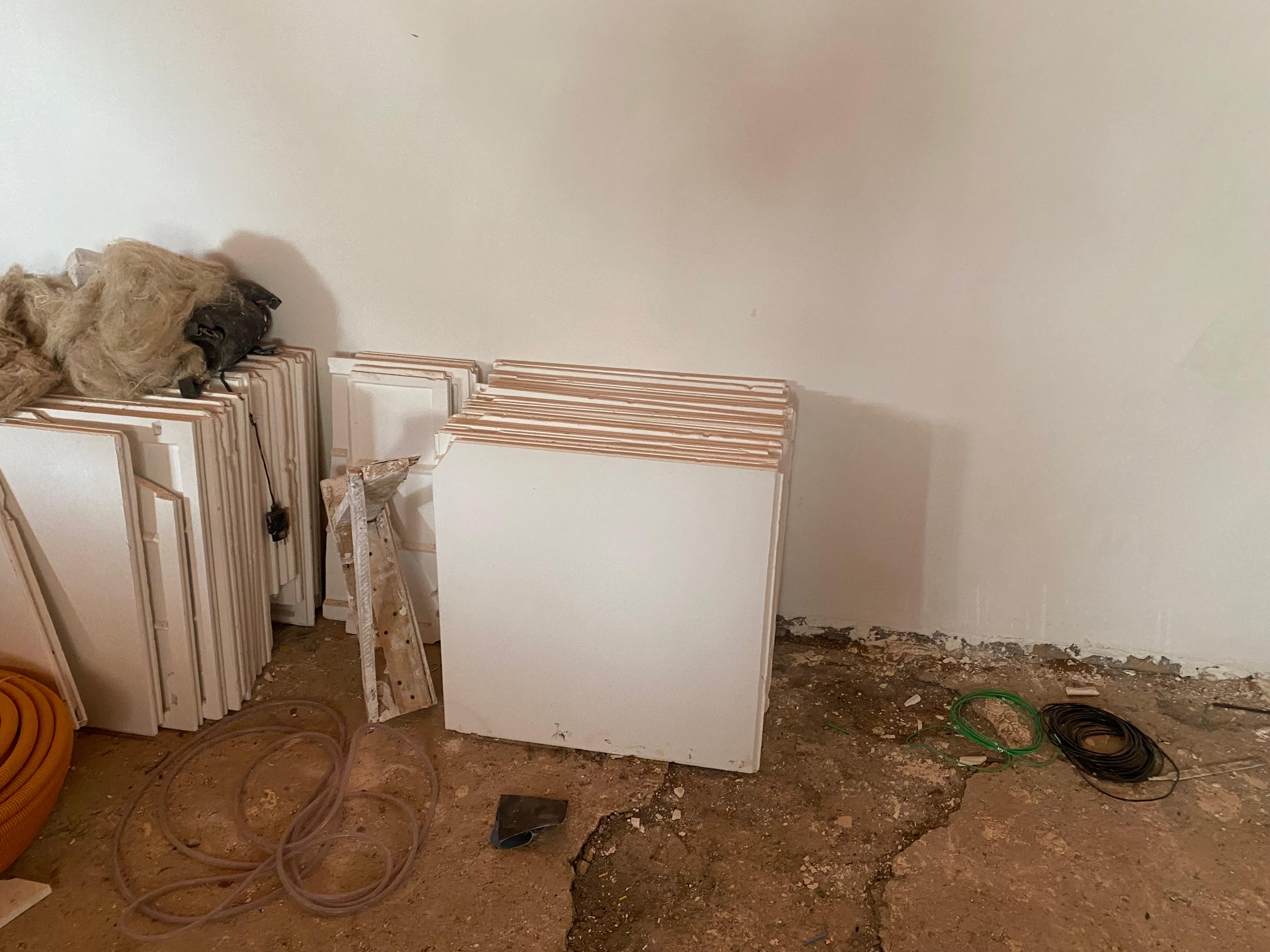 Chácara em construção com piscina em Toledo - MG Cód 1148