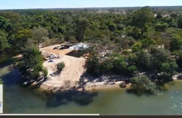 Pousada - Sitio em local turístico com prainha, camping, tendas | Nova Nazaré - MT  | código 1015