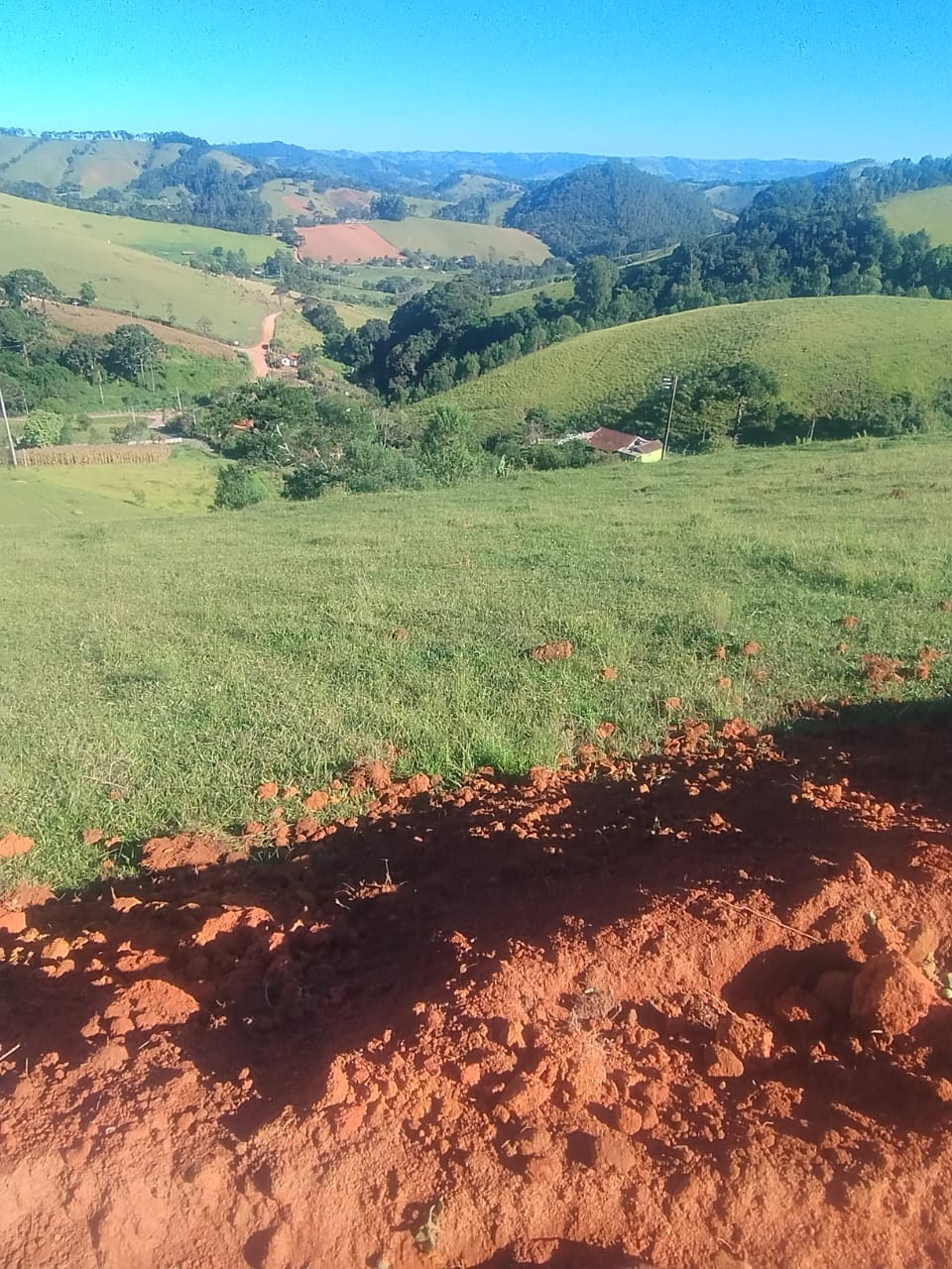 Terreno com 6.000 metros - Seu sonho de um refúgio nas montanhas começa aqui! Cod 1154