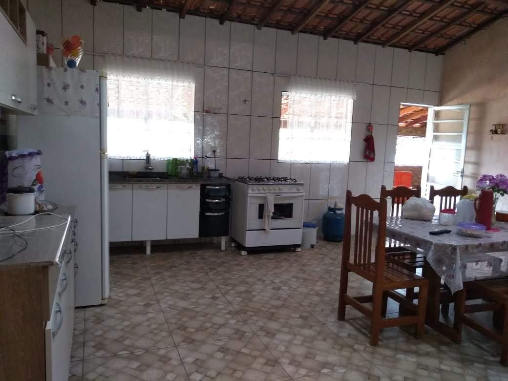 Belíssima chácara  Com 2 casas localizada no município de Extrema- MG cod. 1165