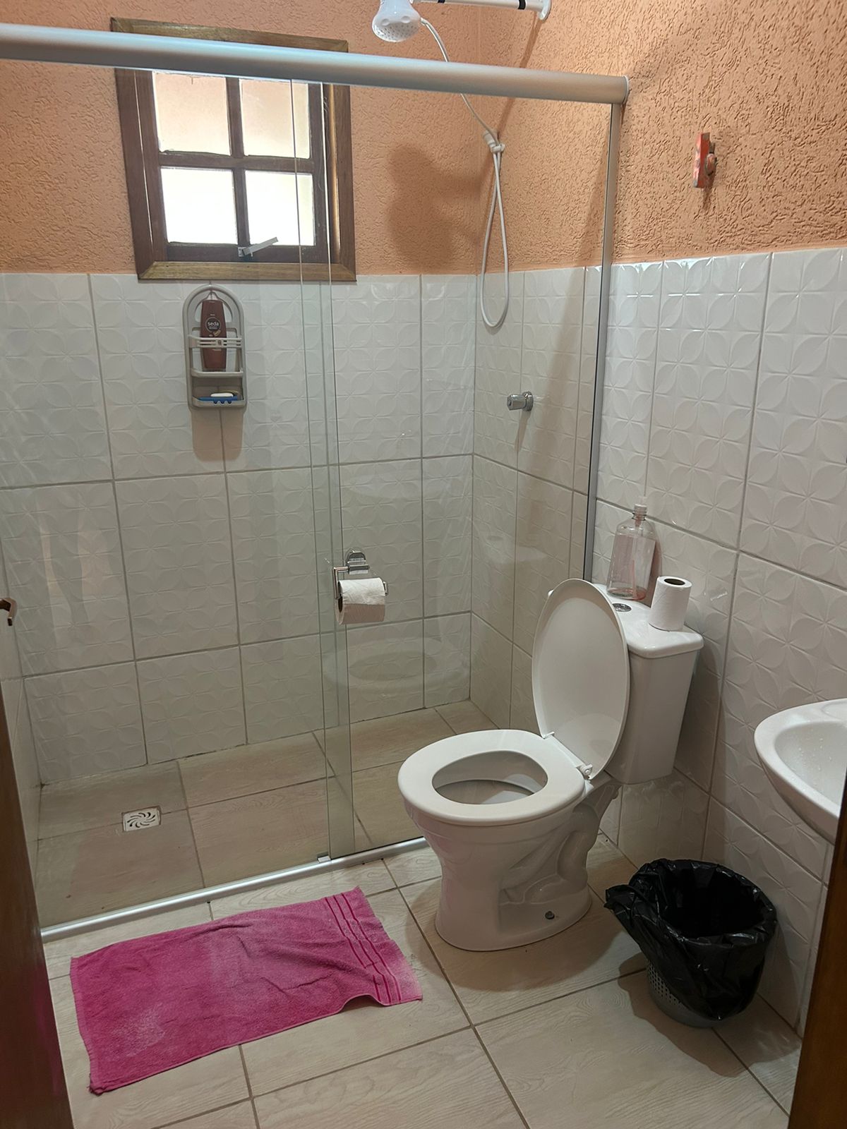 Oportunidade Única: Chácara Completa com Estrutura para Moradia e Lazer! cod 1168