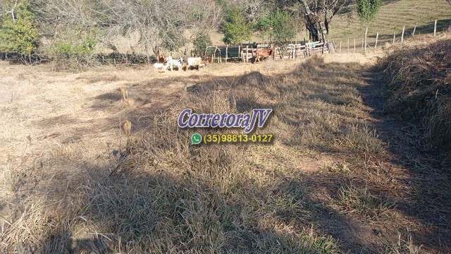 Terreno para formação em chácara ou plantações em Extrema - MG código 1175