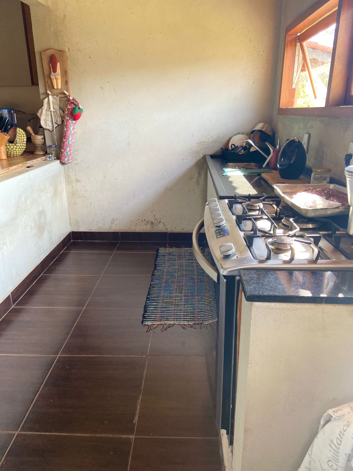 Chácara com 3 suítes, pomar, área gourmet em Extrema MG cód. 1177