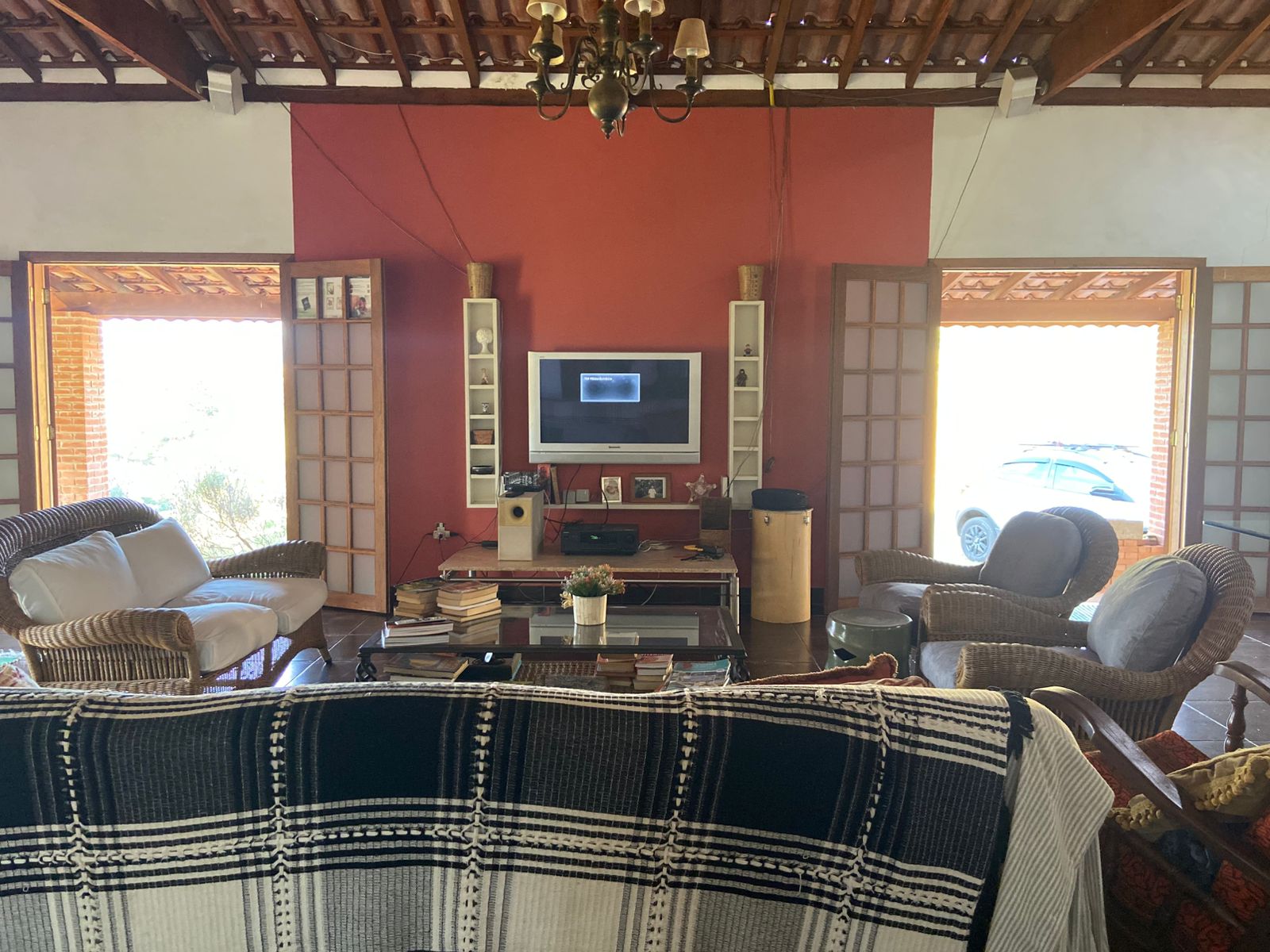 Chácara com 3 suítes, pomar, área gourmet em Extrema MG cód. 1177