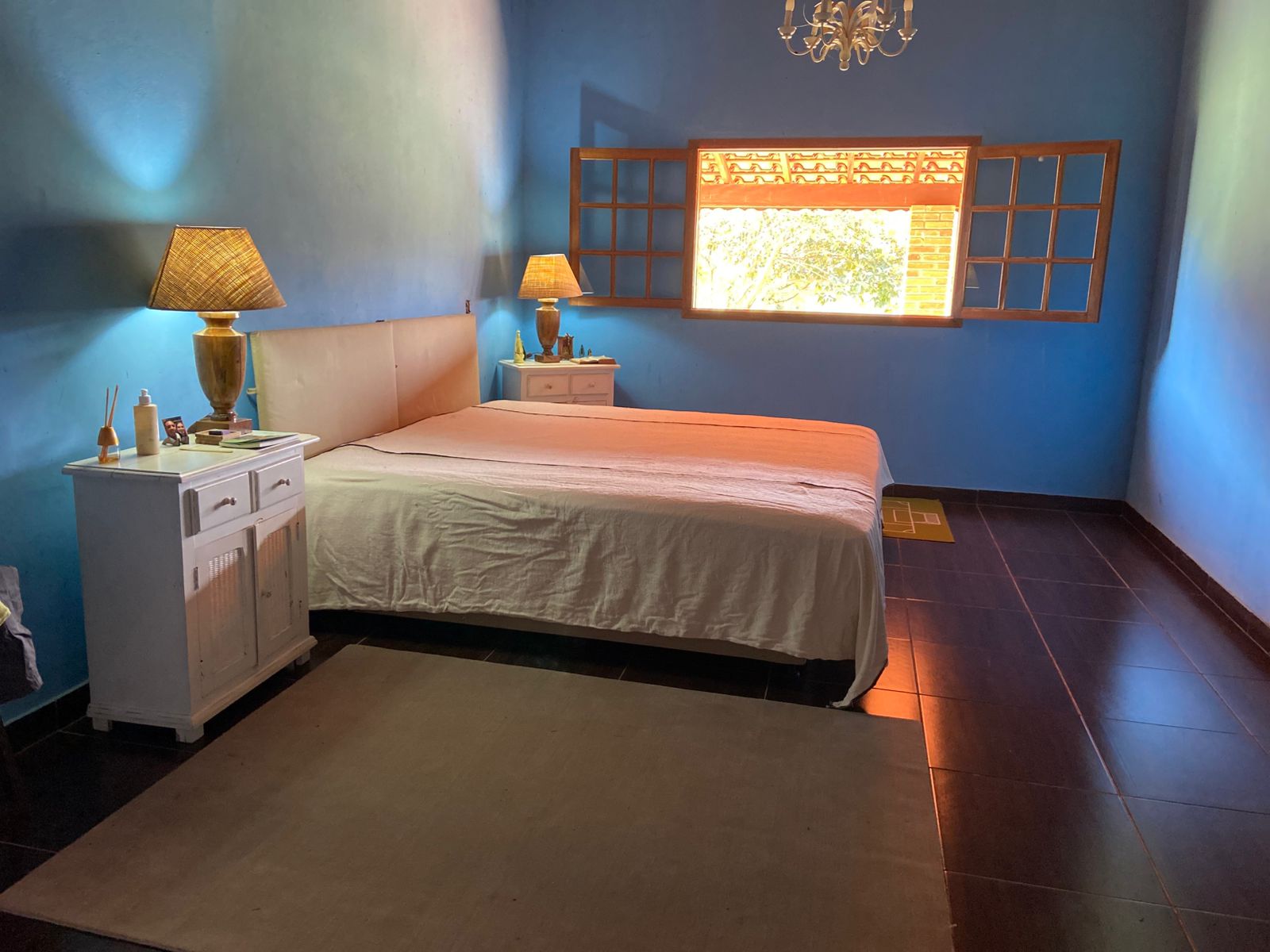 Chácara com 3 suítes, pomar, área gourmet em Extrema MG cód. 1177