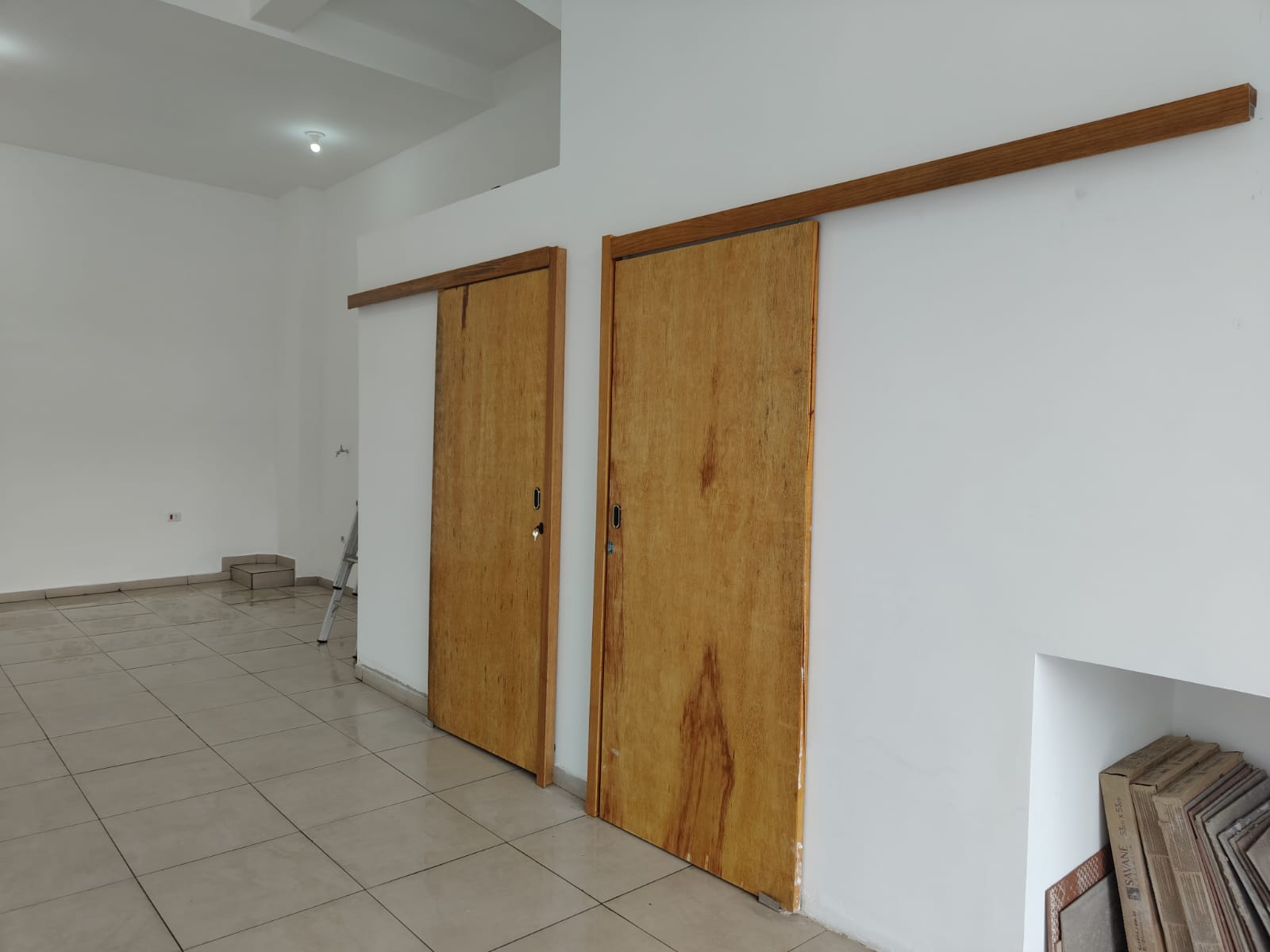 Salão Comercial – Centro de Extrema MG 1178