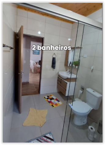 Chácara com Casa em Extrema/MG, 1.500m², 3 dormitórios (1 suíte), 2 lagos, garagem p/ 8 carros. Cod. 1180