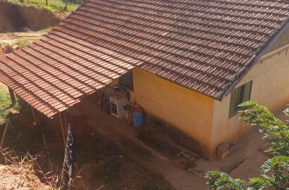 Oportunidade: Casa com 3 quartos e terreno de 1.000m² em Camanducia - MG cód 1181