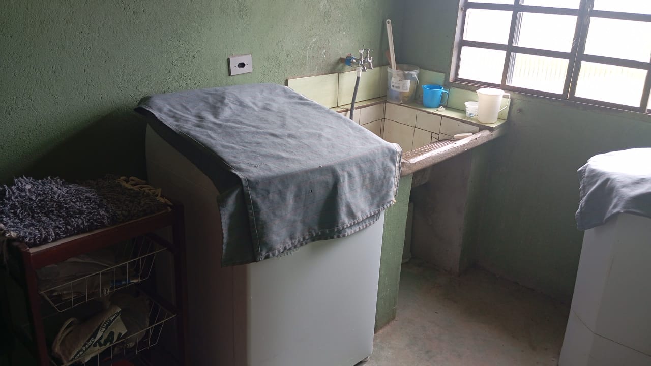 Chácara à venda , 2.750m², 4 quartos (1 suíte), área gourmet, pomar, lago para pesca e vista para montanha cod 1184