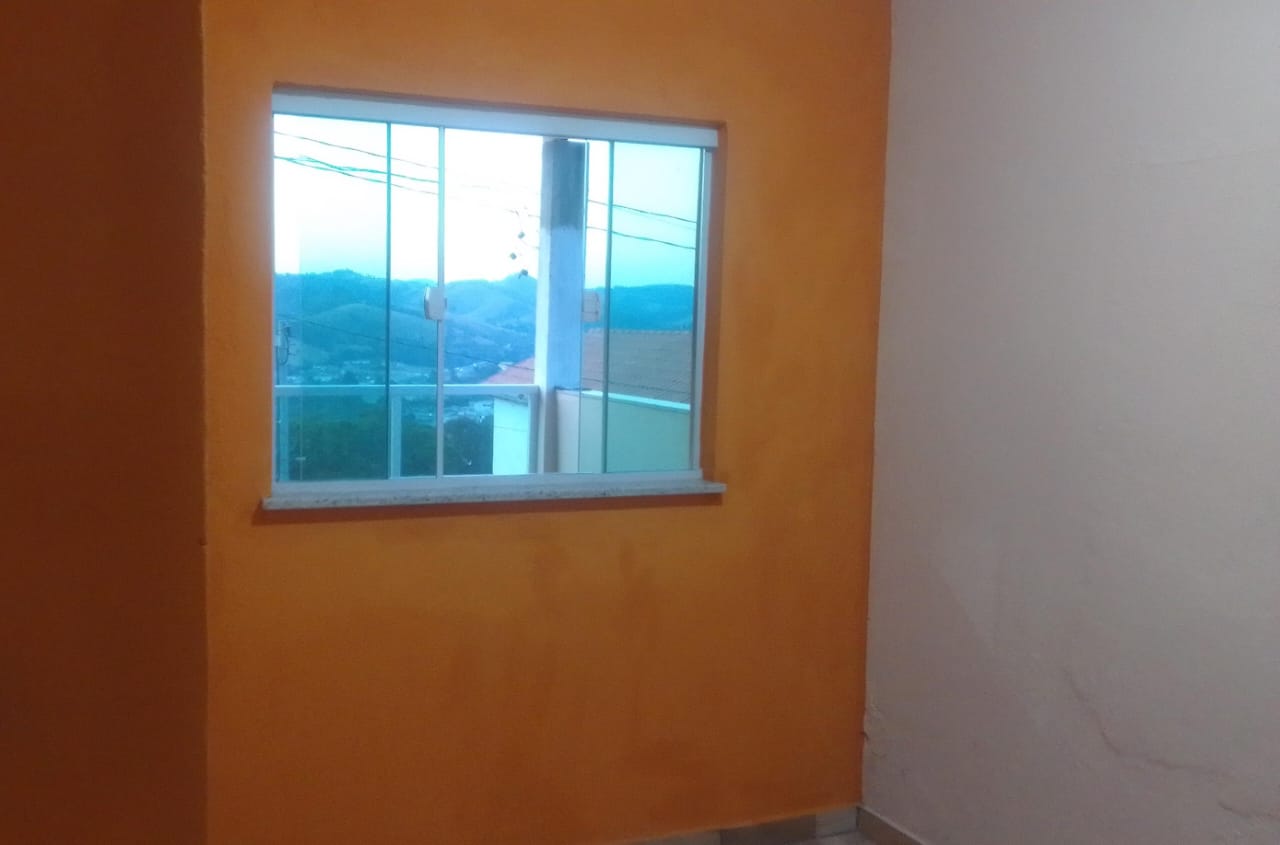 Oportunidade! Duas Casas com Varanda e Churrasqueira — Conforto, Renda e Natureza! cod.1196