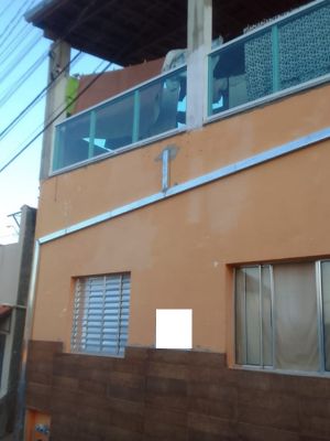 Oportunidade! Duas Casas com Varanda e Churrasqueira — Conforto, Renda e Natureza! cod.1196