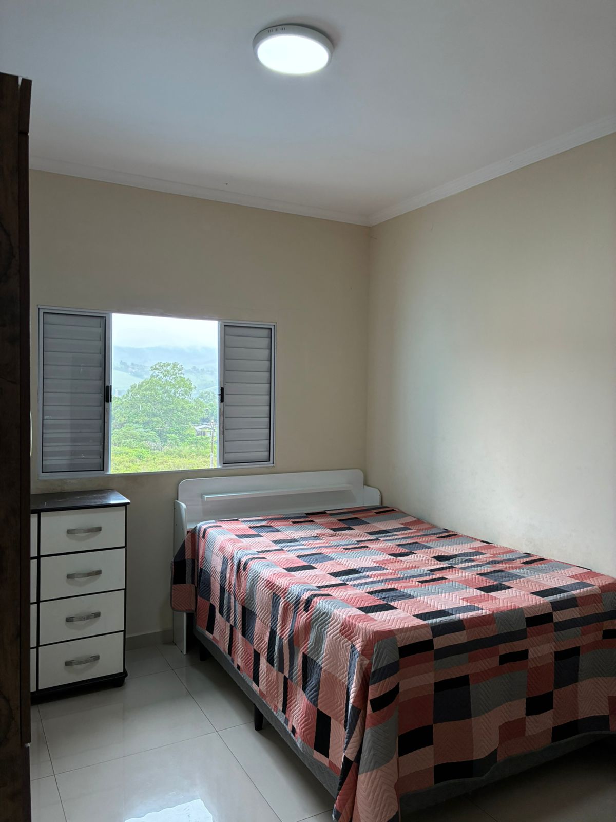 Casa próxima ao centro de Itapeva com 3 quartos codigo 1215