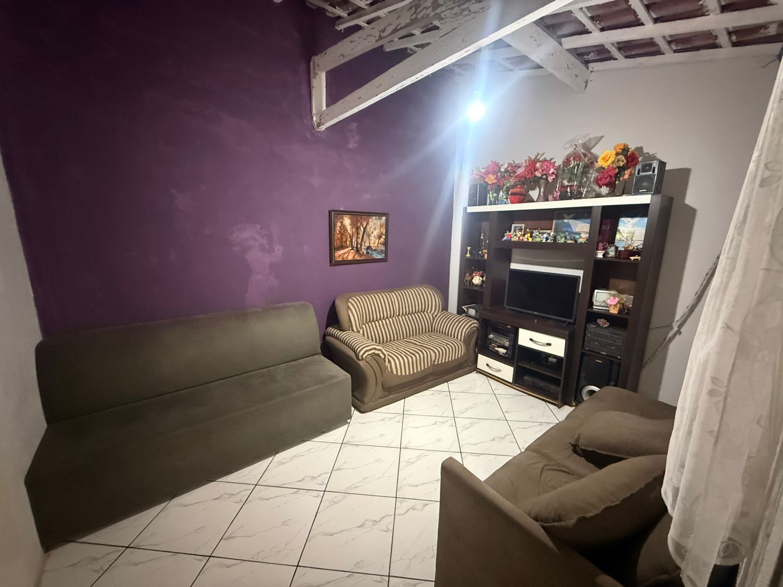 Chácara com Casa: Espaçosa e Adaptável em Munhoz - MG Cod.1220