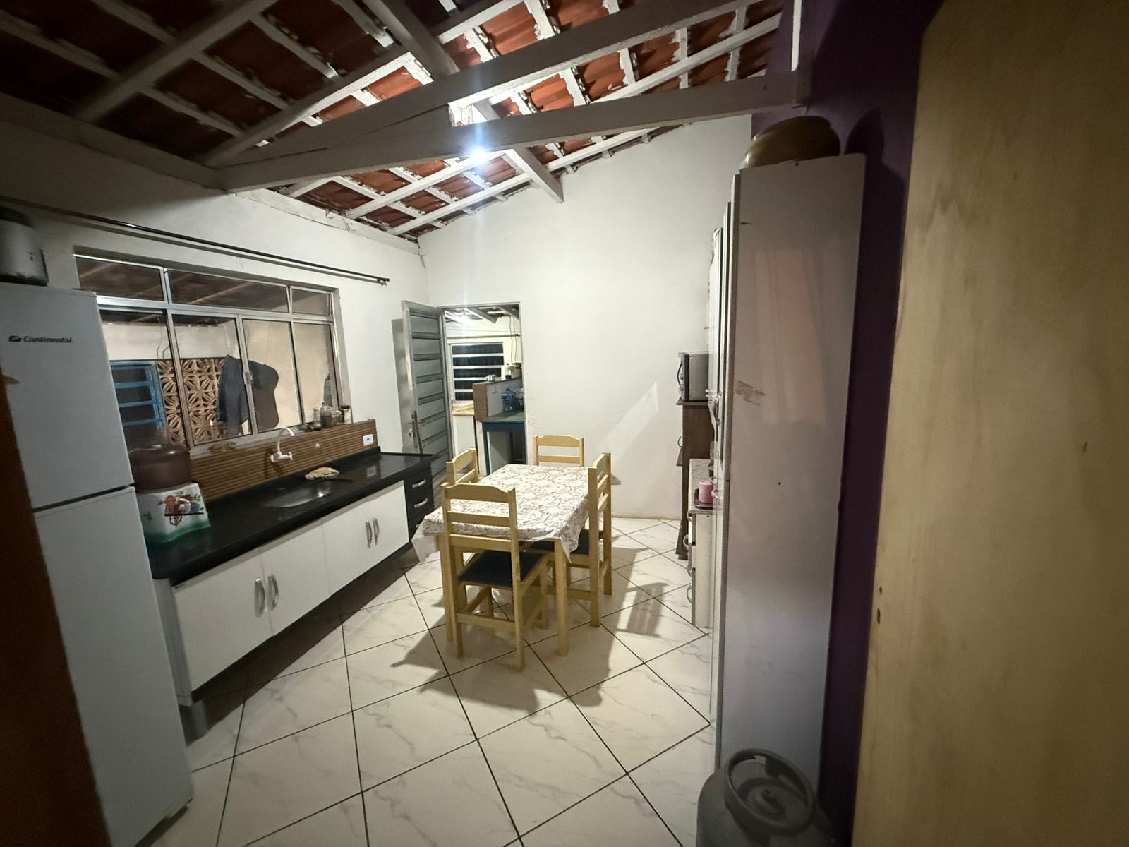 Chácara com Casa: Espaçosa e Adaptável em Munhoz - MG Cod.1220