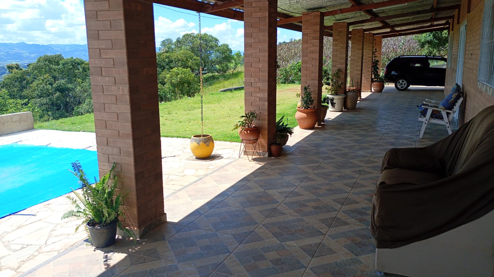 Chácara de Alto Padrão com Nascente em Extrema-MG. Casa com 4 quartos (1suite) cod.1227