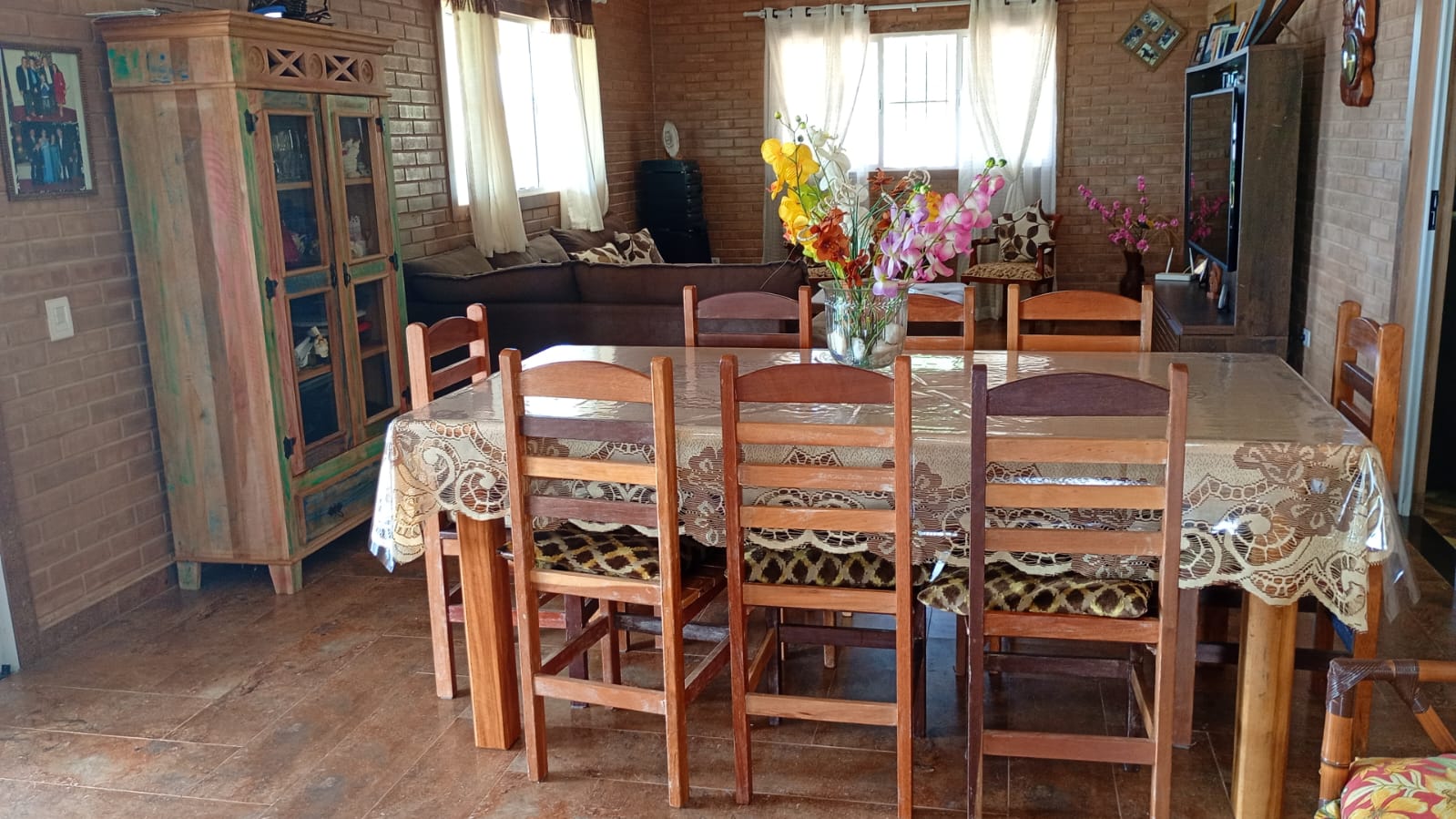 Chácara de Alto Padrão com Nascente em Extrema-MG. Casa com 4 quartos (1suite) cod.1227